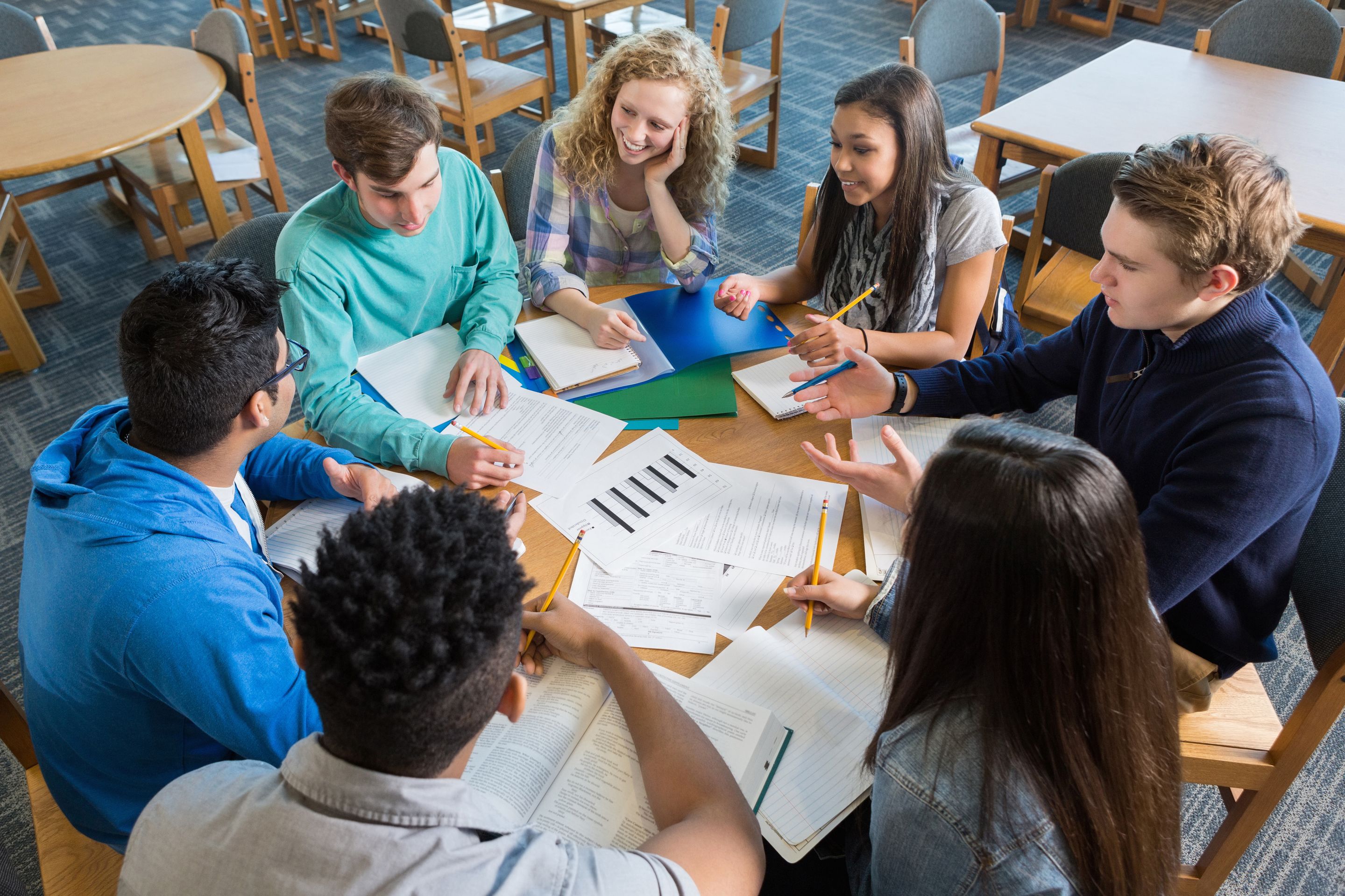 Japanese class conversation in small groups